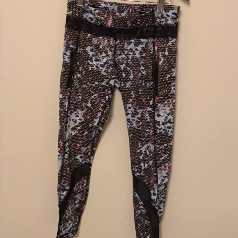 Lululemon multi coloured leggings-XS